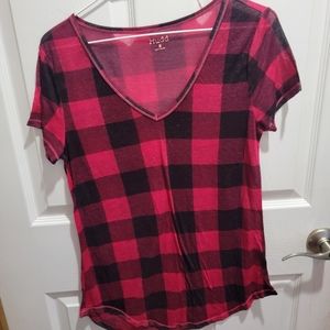 Mudd red and black checkered womens juniors size medium short sleep shirt